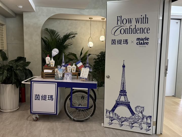 長期/短期出租霜淇淋機 霜淇淋租借費用 台北 台中 高雄台南 新北 基隆 南港 中壢 桃園新竹 苗栗 南投 彰化 雲林 嘉義餐車造型花車出租