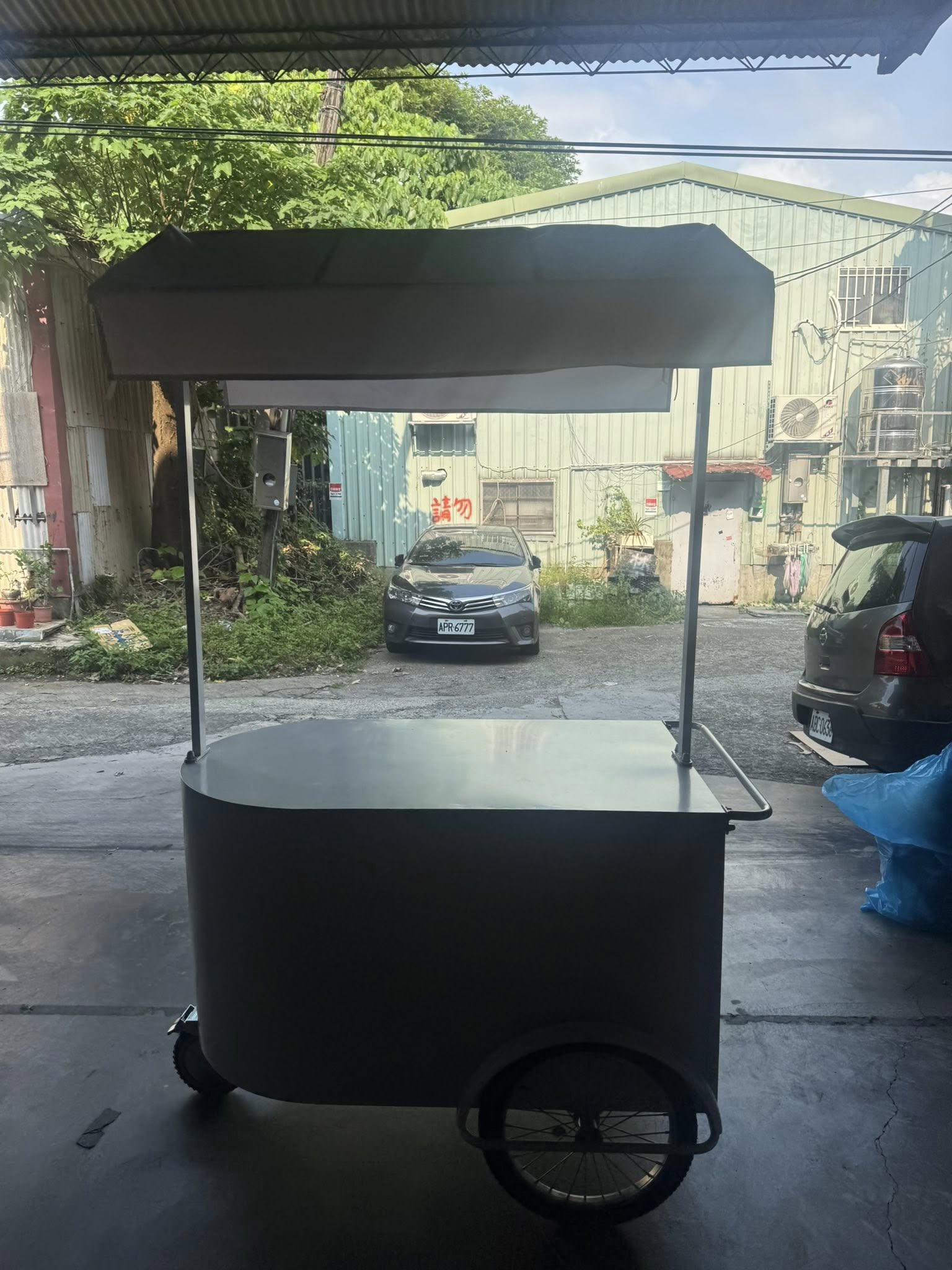 ◆出租租借造型車台、花車、餐車攤車、偶像後援、行動攤車、文創擺攤、飲料攤、文創小物攤、品牌形象租借、廣告輸出、企業形象、行銷宣傳…等