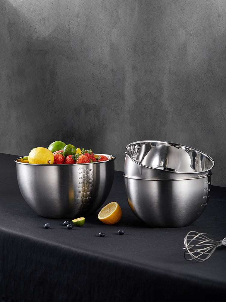 烘焙、料理不可或缺的打蛋盆An indispensable mixing bowl for baking and cooking베이킹과 요리에 없어서는 안 될 필수품인 믹싱 볼