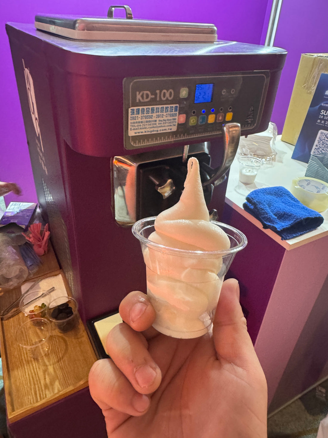 【專業出租】【租借單日短期霜淇淋機出租】SOFTY瑞輝霜淇淋機KD100三孔桌上單孔霜淇淋機租借出租租貸。瑞輝食品原料餐飲設備