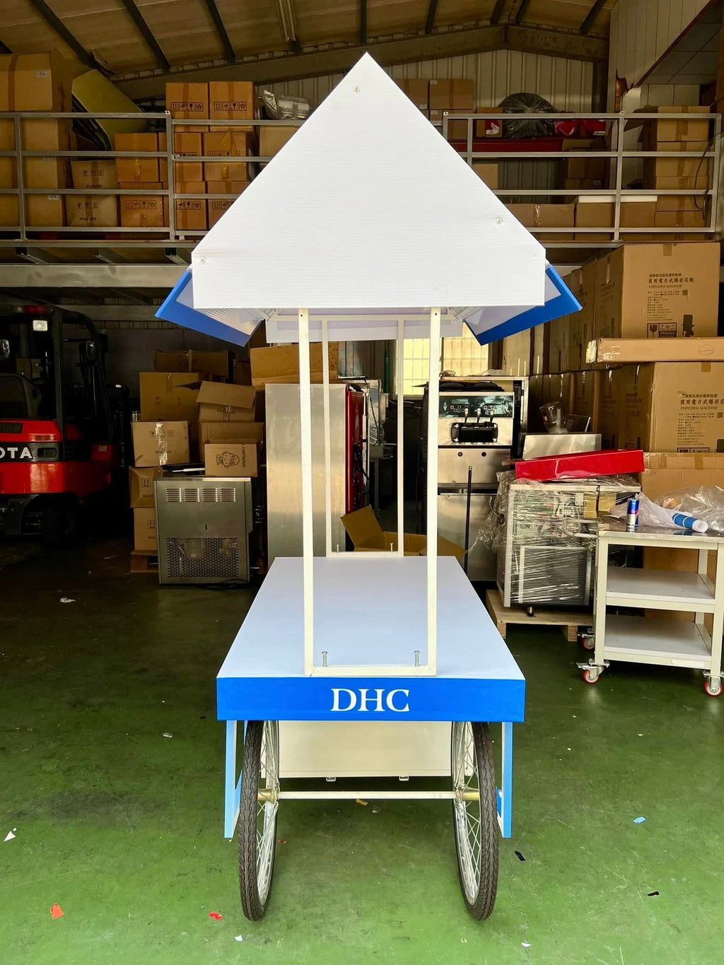 【專業出租】【造型餐車花車推車出租】冷凍冷藏冰箱餐車花車車台租借租貸SOFTY三霜淇淋機台中台北高雄。瑞輝食品原料餐飲設備