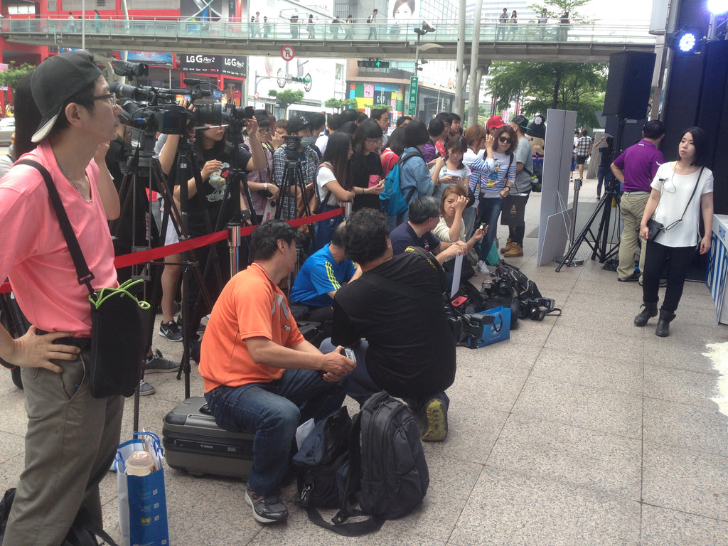 【專業出租】【霜淇淋機】SOFTY三孔落地式霜淇淋機租借出租租貸。瑞輝食品原料餐飲設備