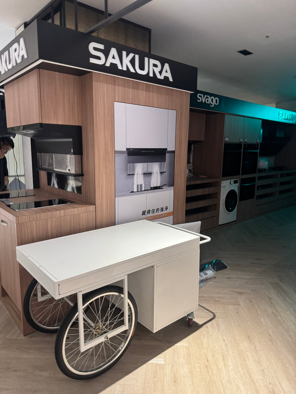 【專業出租】【出租移動餐車 造型台車 冰淇淋攤車 車台出租租借】霜淇淋機出租台北 台中 高雄 家用專業攪拌機士邦8公升攪拌機小林gm12攪拌機全不銹鋼配件客製化輸出貼膜 全車貼膜施工 提高企業型象單日出租