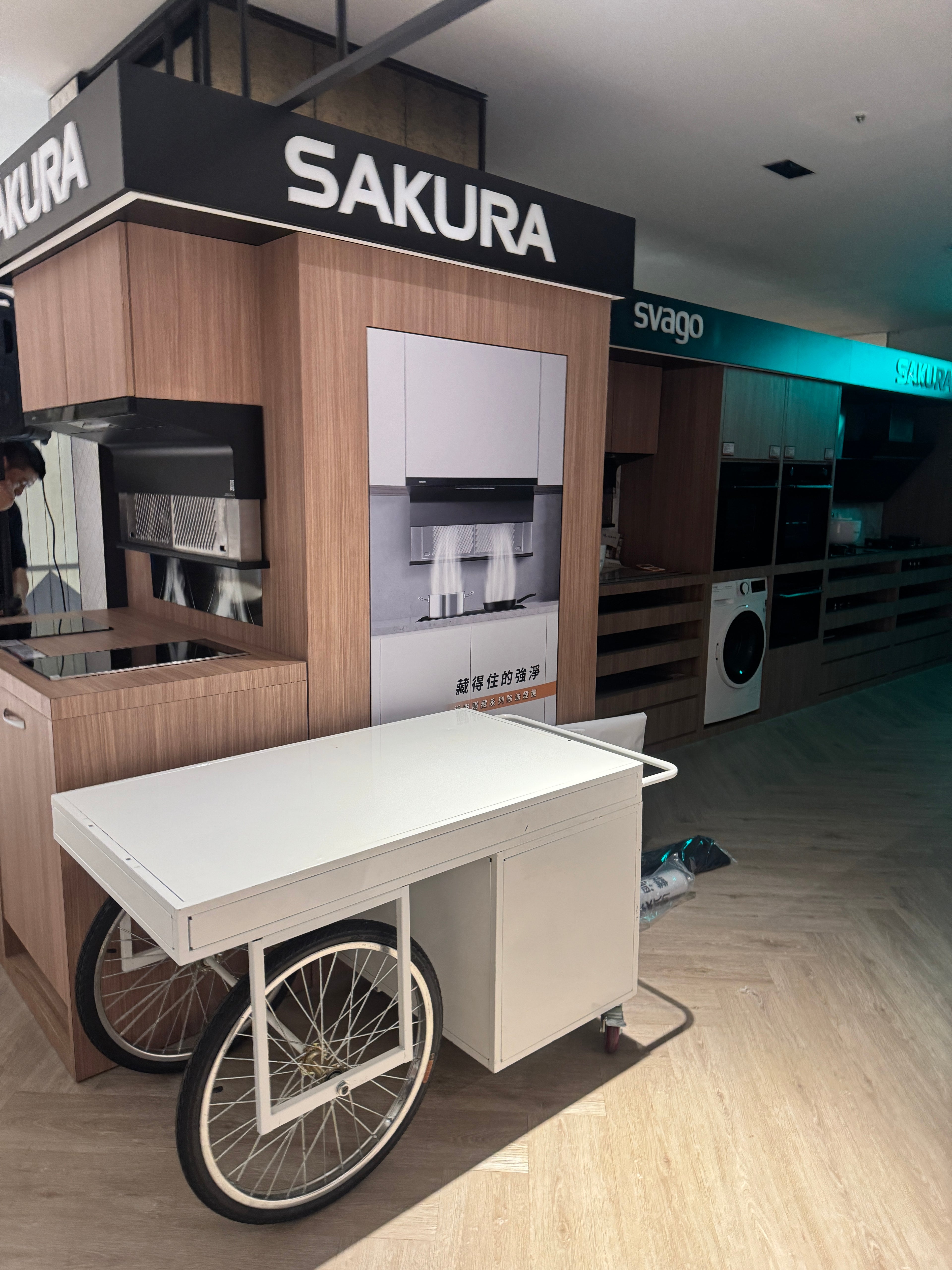 【專業出租】【出租移動餐車 造型台車 冰淇淋攤車 車台出租租借】霜淇淋機出租台北 台中 高雄 家用專業攪拌機士邦8公升攪拌機小林gm12攪拌機全不銹鋼配件客製化輸出貼膜 全車貼膜施工 提高企業型象單日出租