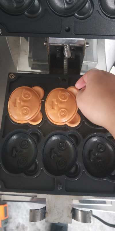 (客制化雞蛋糕)KD1102g電力式商用雞蛋糕爐營業用翻轉雞蛋糕機台北台中高雄訂製烤模客製化雞蛋糕模翻烤盤