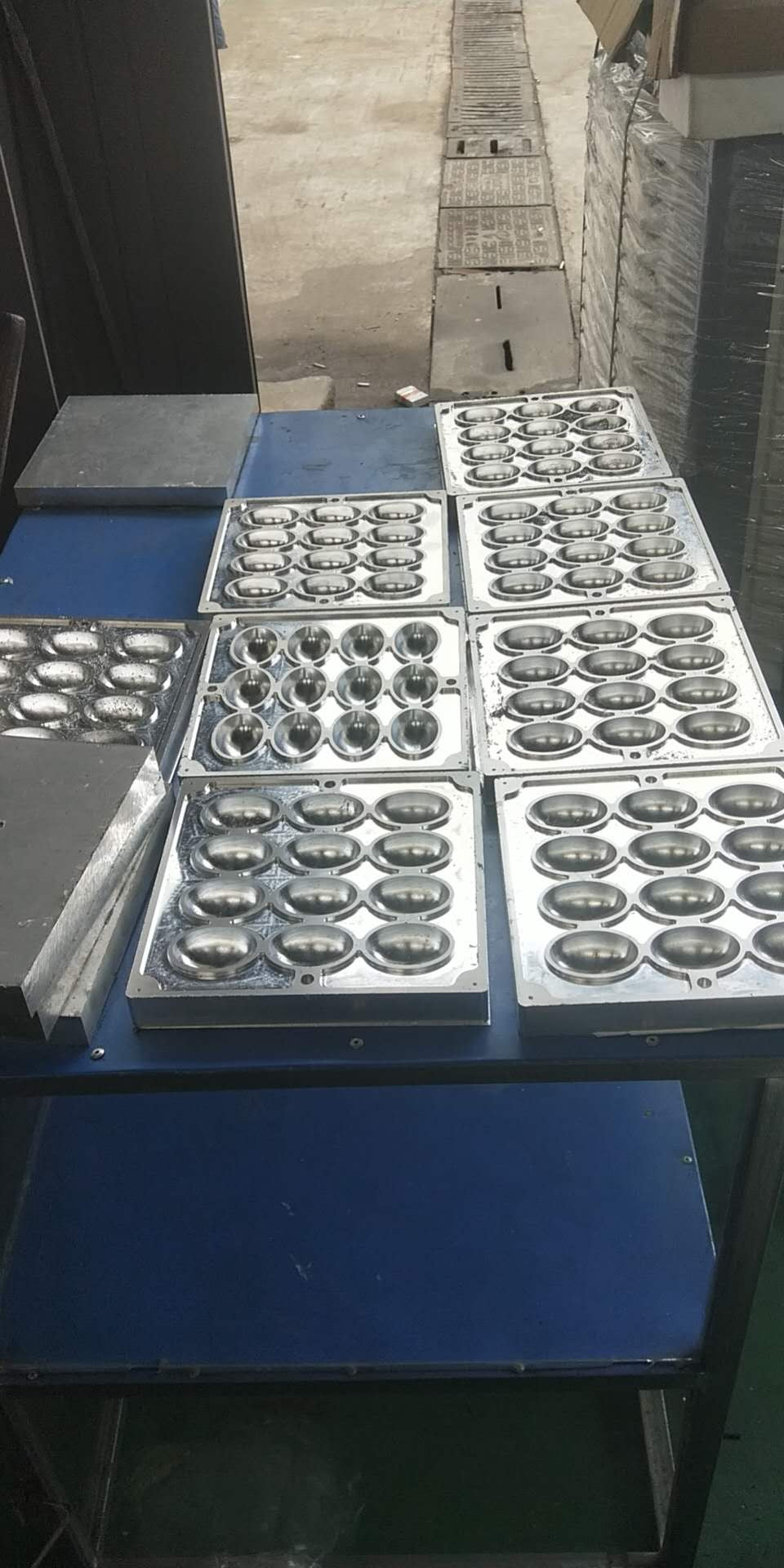 (蛋型雞蛋糕)KD1102g電力式商用雞蛋糕爐營業用翻轉雞蛋糕機台北台中高雄客製化雞蛋糕模翻烤盤