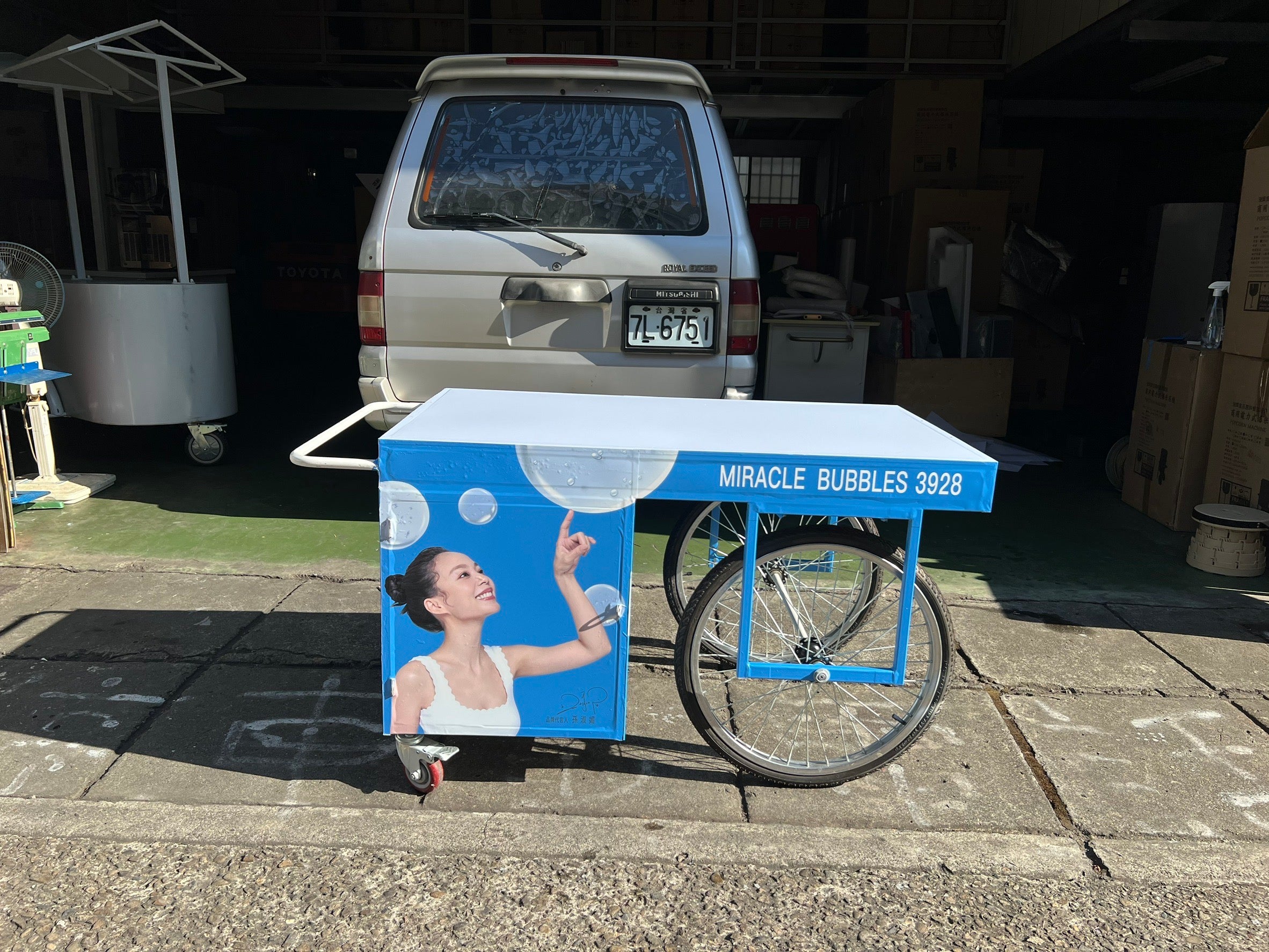 【專業出租】出租租借造型車台、花車、餐車攤車、偶像後援、行動攤車、文創擺攤、飲料攤、文創小物攤、品牌形象租借、廣告輸出、企業形象、行銷宣傳…等服務