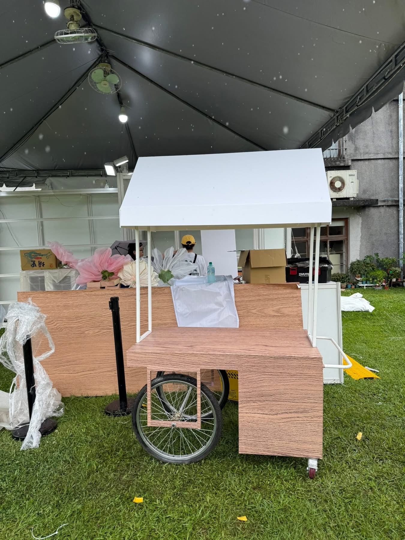 【專業出租】單日/長期 全台服務租借造型車台、花車、餐車攤車、偶像後援、行動攤車、文創擺攤、飲料攤、文創小物攤、品牌形象租借、廣告輸出、企業形象、行銷宣傳…等服務