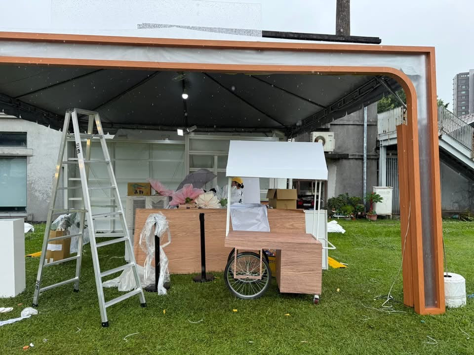 【專業出租】單日/長期 全台服務租借造型車台、花車、餐車攤車、偶像後援、行動攤車、文創擺攤、飲料攤、文創小物攤、品牌形象租借、廣告輸出、企業形象、行銷宣傳…等服務