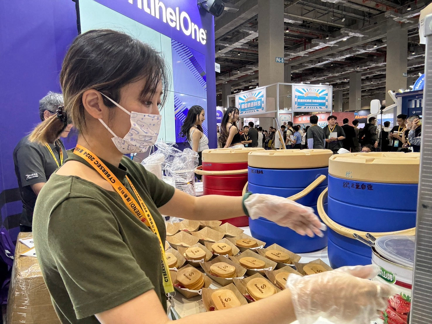 電力電熱韓式雞蛋糕機 營業用商用鐵夫龍款"韓國雞蛋糕爐"創業輔導餐飲小吃設備生產制造商台北台中高雄