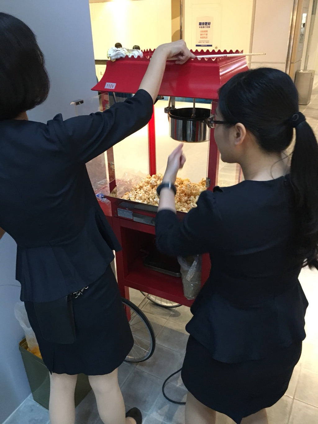 【專業出租】【爆米花機】球型蘑菇黃金爆米花機租借出租租貸。瑞輝食品原料餐飲設備