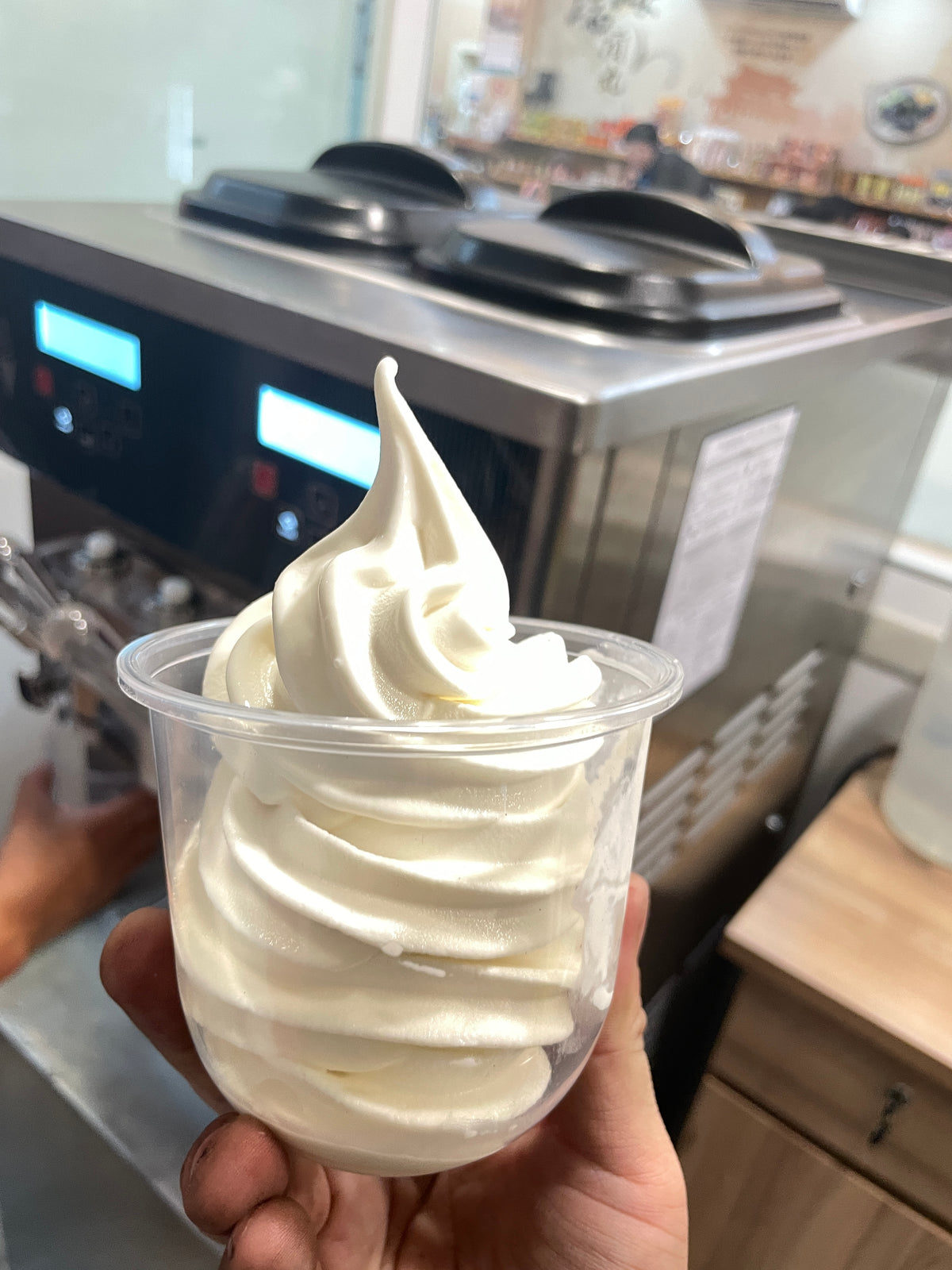 瑞輝食品原料餐飲設備SOFTY  KD500s落地三孔霜淇淋機 pasmo
