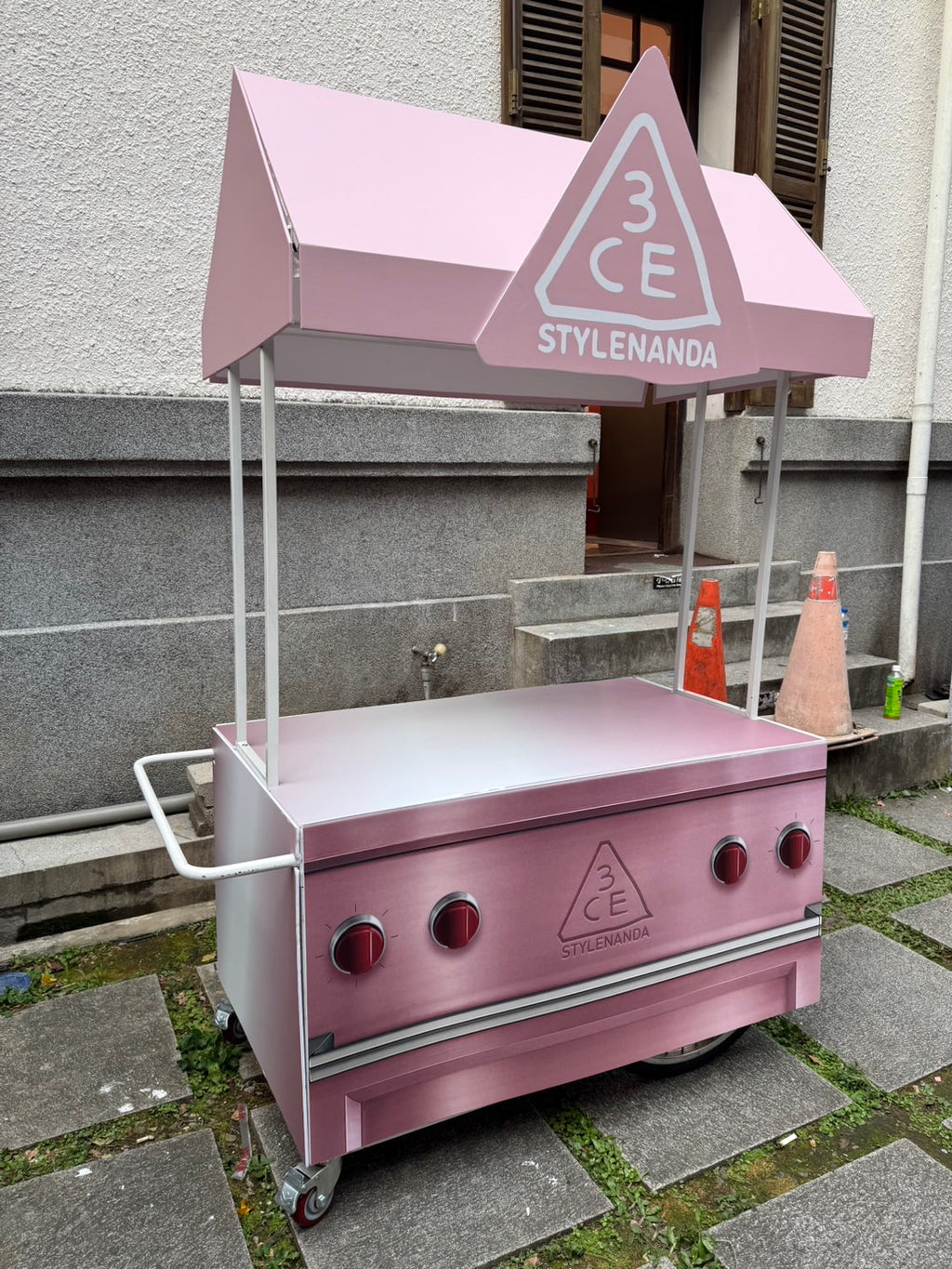 【專業出租】【客製化廣告花車 餐車 造型車台三輪餐車 攤車 車台出租租借】台中市烘焙原料預拌粉餐飲設備機械工廠生產商廠商 營業用紅豆餅機出租 電力式紅豆餅機租借 租借雪泥冰沙機 出租商用爆米花機 棉花糖機出租 熱狗滾輪機租機 客製化輸出貼膜 全車貼膜施工 提高企業型象