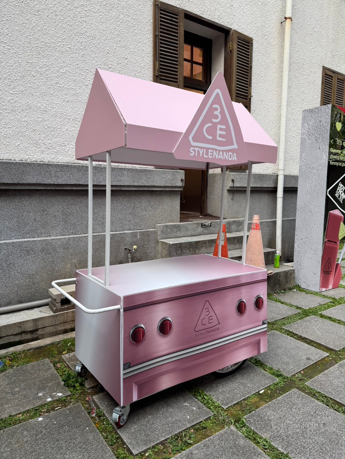 【專業出租】【客製化廣告花車 餐車 造型車台三輪餐車 攤車 車台出租租借】台中市烘焙原料預拌粉餐飲設備機械工廠生產商廠商 營業用紅豆餅機出租 電力式紅豆餅機租借 租借雪泥冰沙機 出租商用爆米花機 棉花糖機出租 熱狗滾輪機租機 客製化輸出貼膜 全車貼膜施工 提高企業型象
