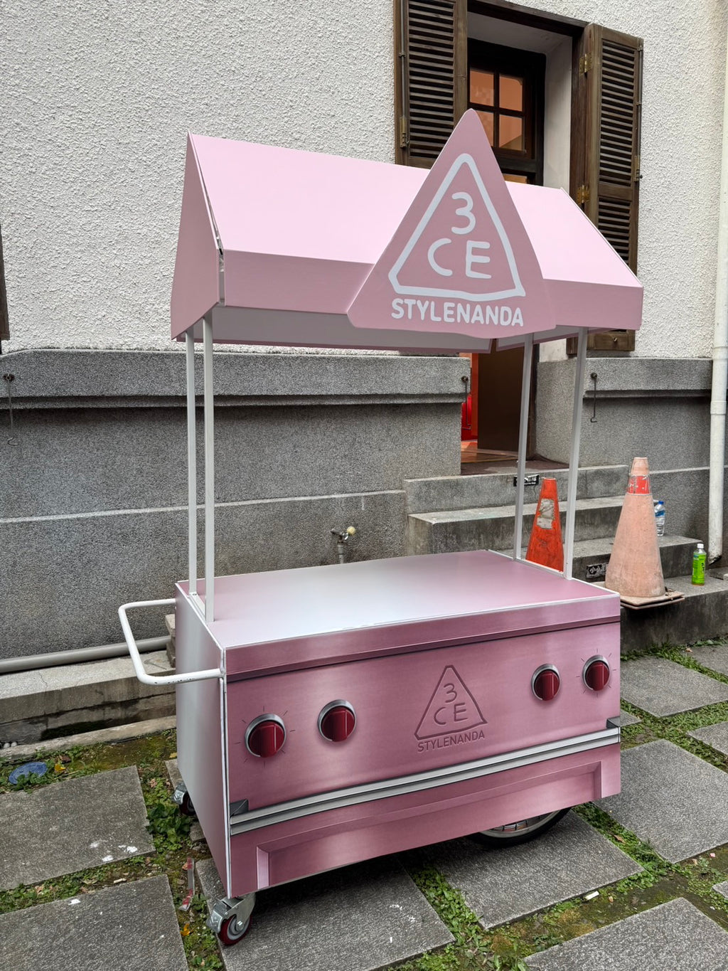 【專業出租】【客製化廣告花車 餐車 造型車台三輪餐車 攤車 車台出租租借】台中市烘焙原料預拌粉餐飲設備機械工廠生產商廠商 營業用紅豆餅機出租 電力式紅豆餅機租借 租借雪泥冰沙機 出租商用爆米花機 棉花糖機出租 熱狗滾輪機租機 客製化輸出貼膜 全車貼膜施工 提高企業型象