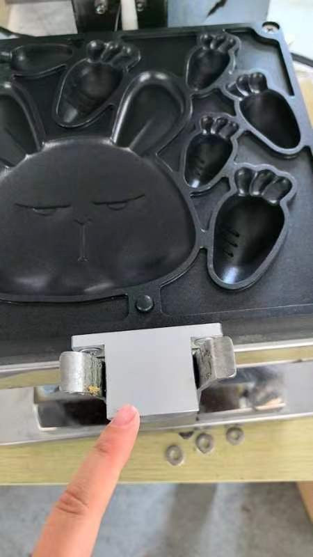 (客制化雞蛋糕)KD1102g電力式商用雞蛋糕爐營業用翻轉雞蛋糕機台北台中高雄訂製烤模客製化雞蛋糕模翻烤盤