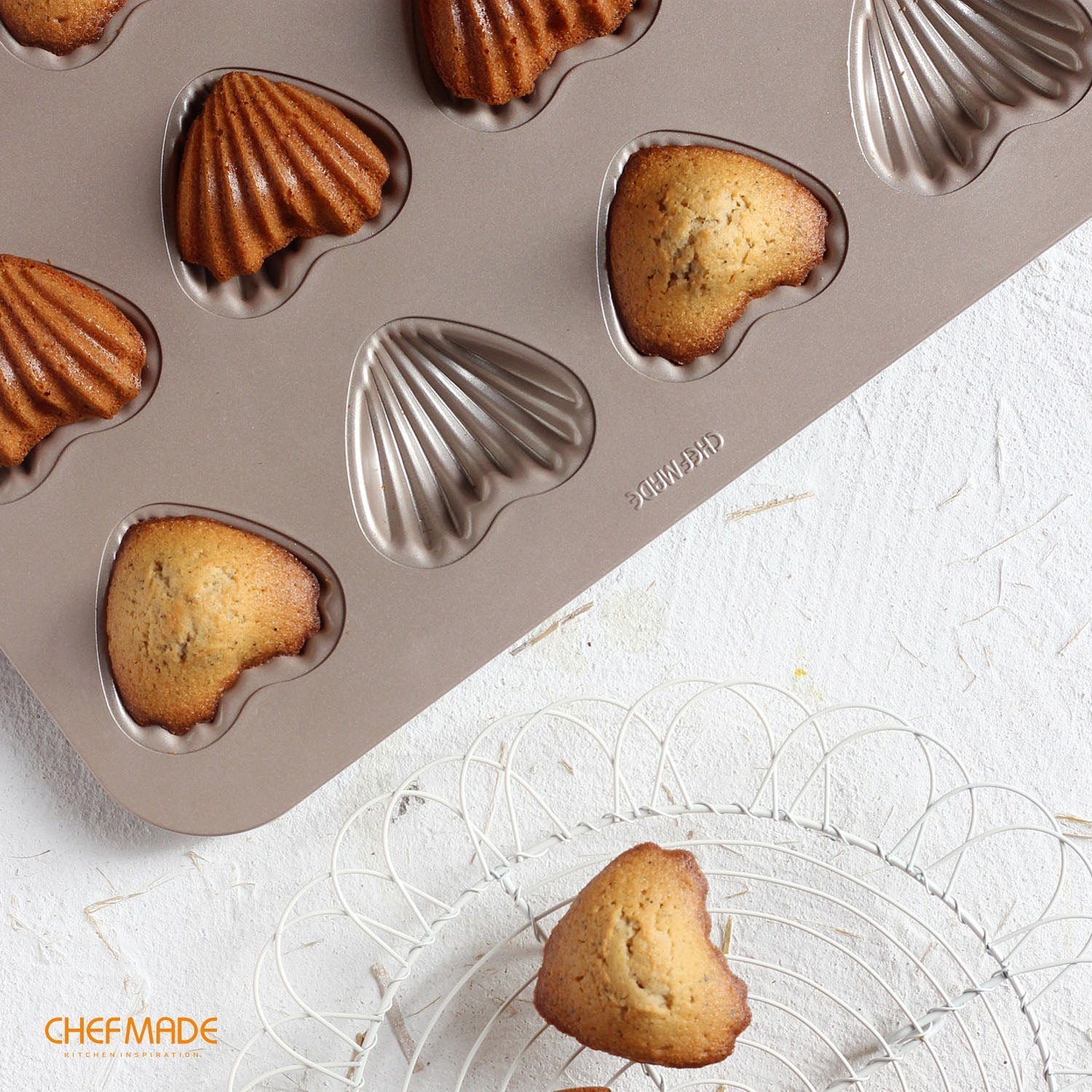 Chefmade學廚WK9422心型12連瑪德琳蛋糕模Madeline Cake Pan Heart-Shaped Shell 12 Well
