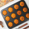 Chefmade學廚WK9874黑色12連碳鋼貝殼瑪德琳蛋糕模 Madeline Cake Pan Scallop-Shaped 12 Well (Black)